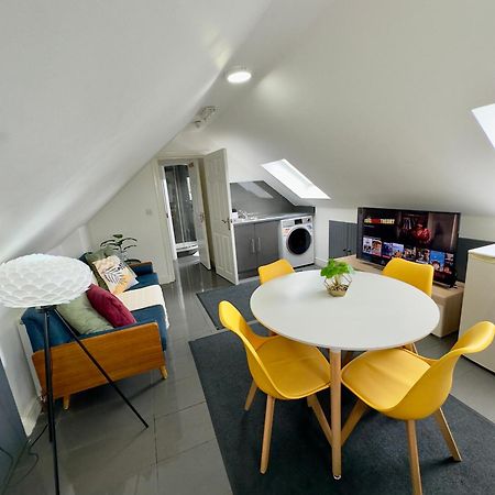 Cosy 3 Bed Apartment Near Birmingham Airport & Nec Perfect For Groups & Contractors! Dış mekan fotoğraf