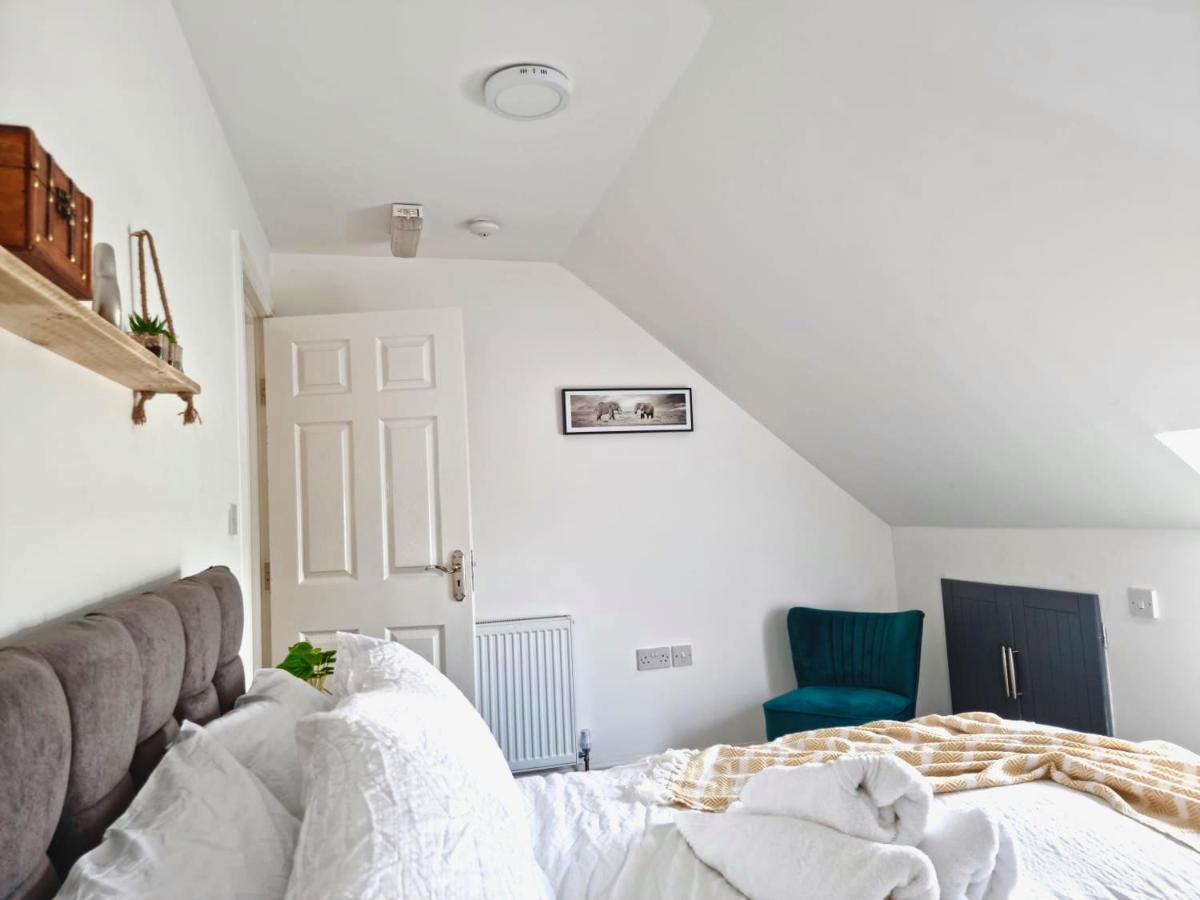 Cosy 3 Bed Apartment Near Birmingham Airport & Nec Perfect For Groups & Contractors! Dış mekan fotoğraf