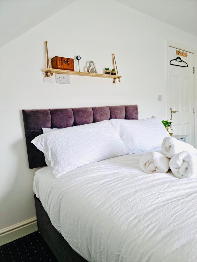 Cosy 3 Bed Apartment Near Birmingham Airport & Nec Perfect For Groups & Contractors! Dış mekan fotoğraf