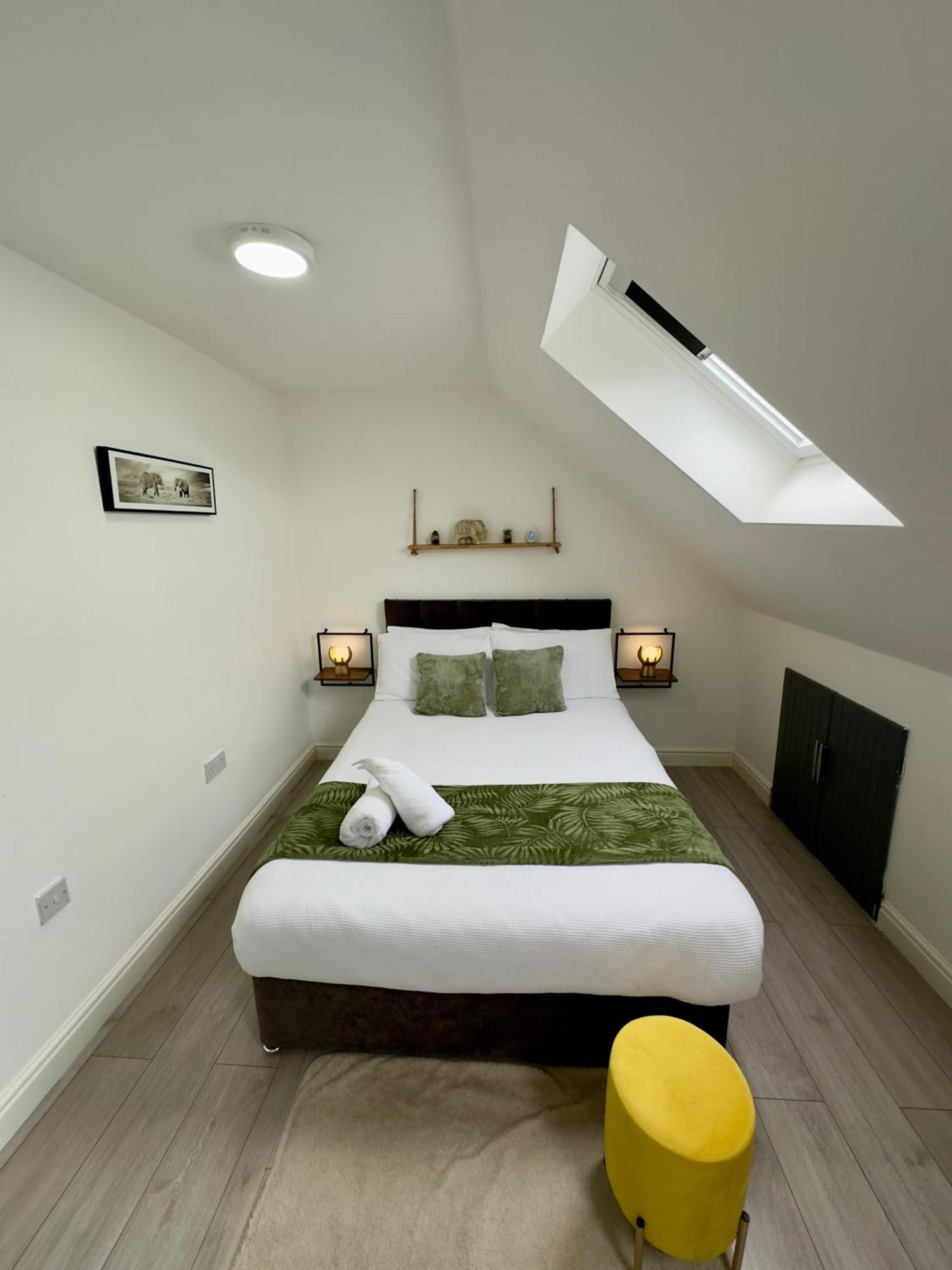 Cosy 3 Bed Apartment Near Birmingham Airport & Nec Perfect For Groups & Contractors! Dış mekan fotoğraf