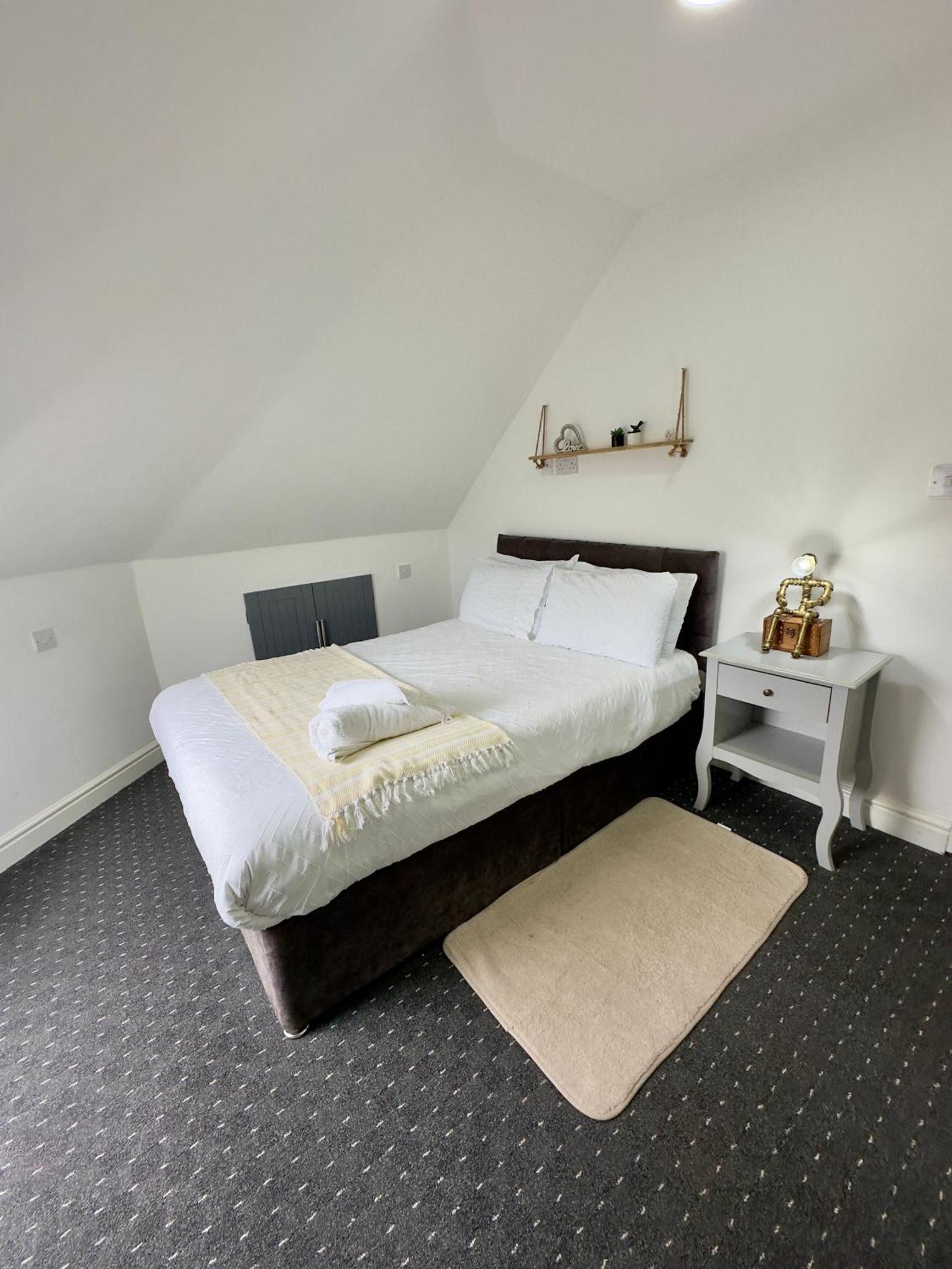 Cosy 3 Bed Apartment Near Birmingham Airport & Nec Perfect For Groups & Contractors! Dış mekan fotoğraf