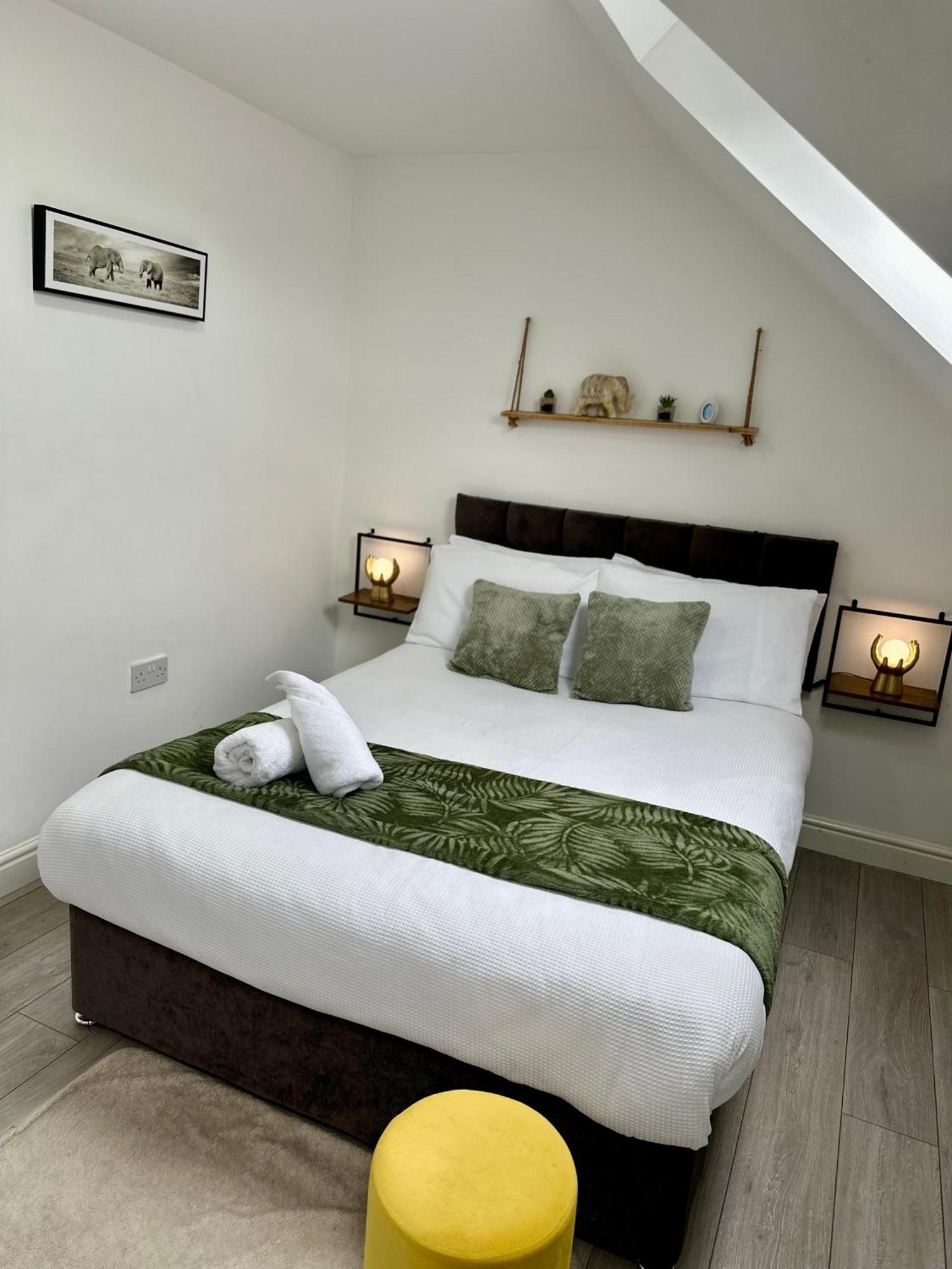 Cosy 3 Bed Apartment Near Birmingham Airport & Nec Perfect For Groups & Contractors! Dış mekan fotoğraf